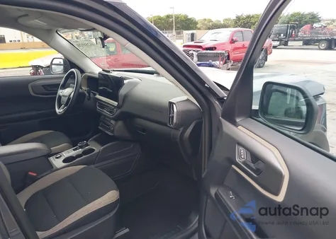 2025 Ford Bronco Sport Big Bend z USA, uszkodzony, nr VIN 3FMCR9BNXSRE09105